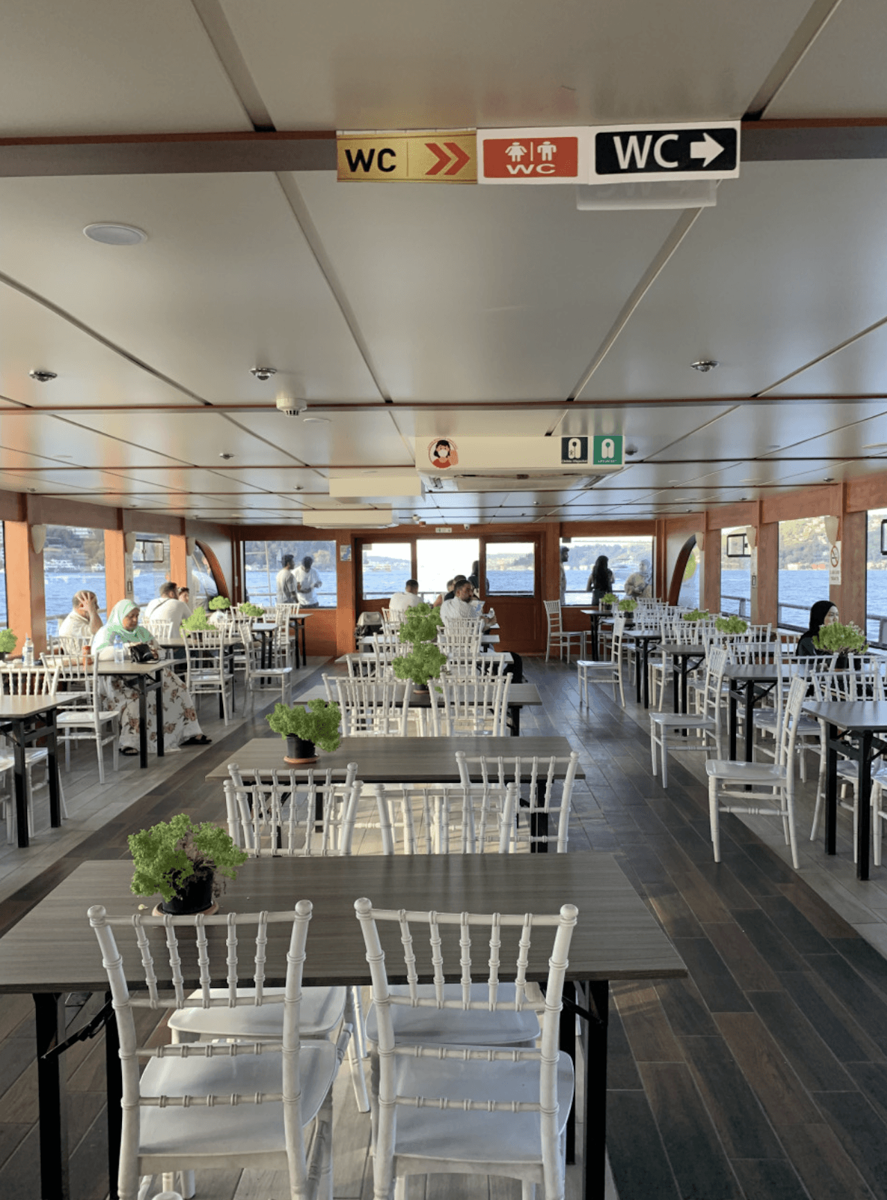 Golden Horn and Bosphorus Sightseeing Cruise with Audio Guide - imagen 9