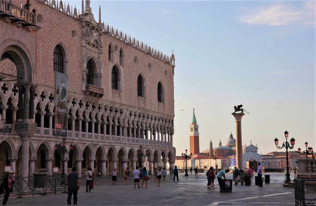 St. Mark's Basilica and Doge's Palace Skip-the-Line Guided Tour - image 16