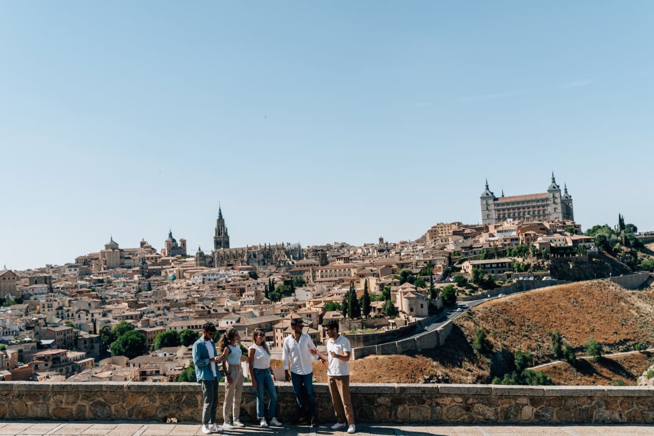 Toledo City Tour from Madrid with Wine Tasting Experience - image 2