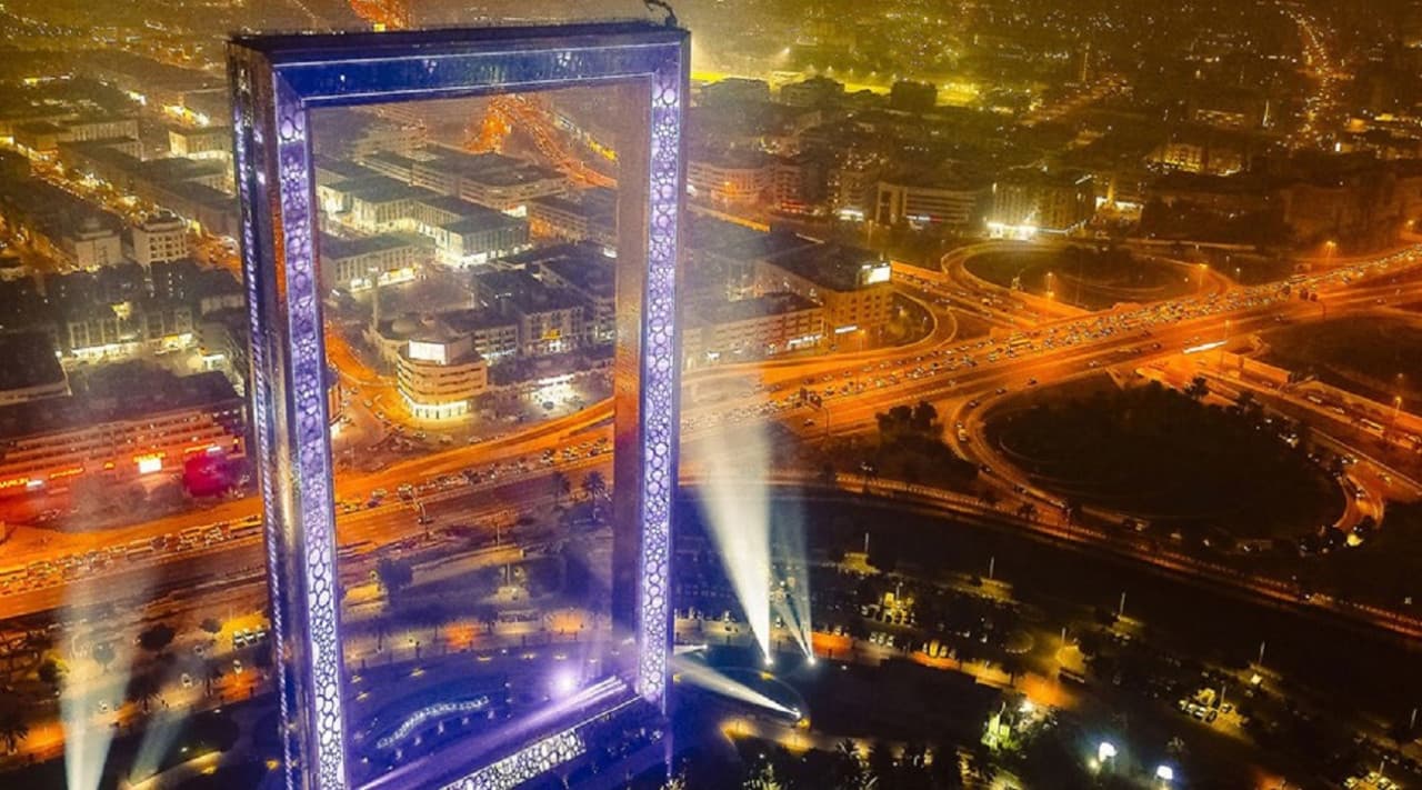COMBO: IMG Worlds of Adventure with FREE Dubai Frame and Lost World Aquarium - image 5