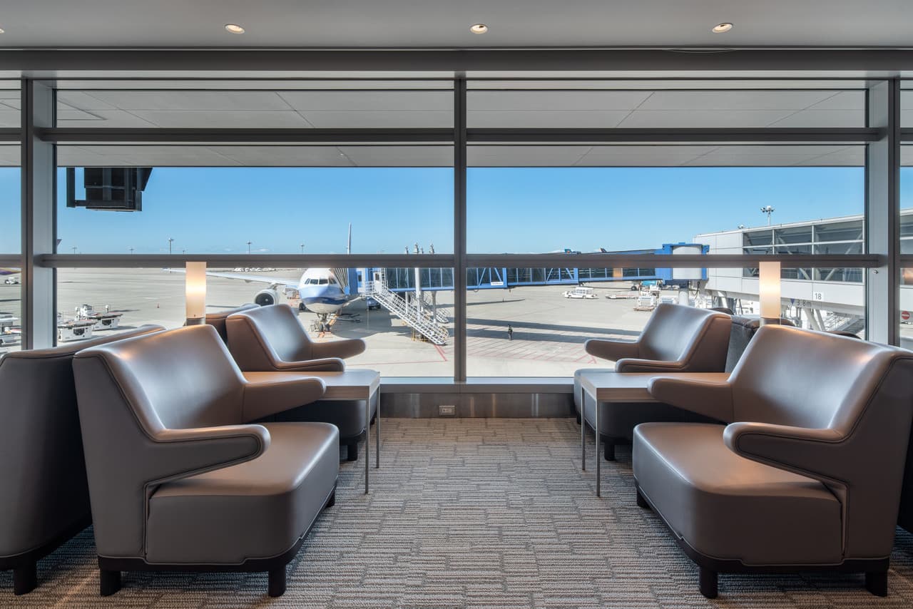 Plaza Premium Lounge - Nagoya Chubu Centrair International Airport Terminal 1 - image 3