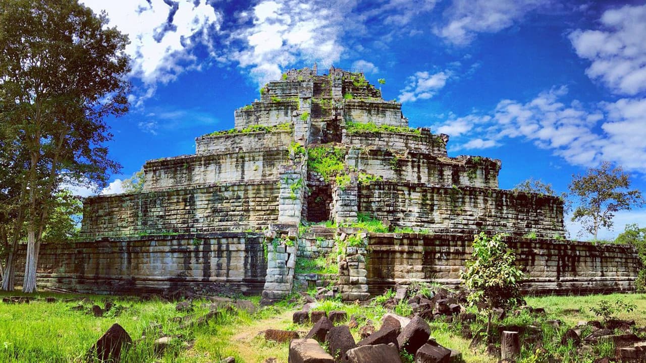 Koh Ker and Beng Mealea Temple Tour - image 2
