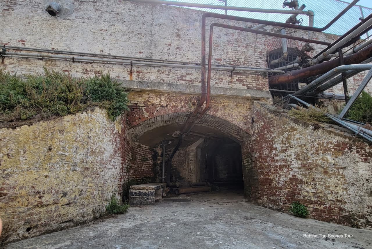 Official Alcatraz Island Admission Ticket + Roundtrip Ferry by Alcatraz City Cruises - image 17