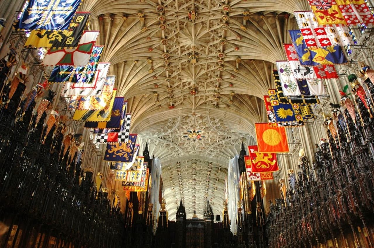 Windsor Castle Half-Day Tour from London with Audio Guide - image 9