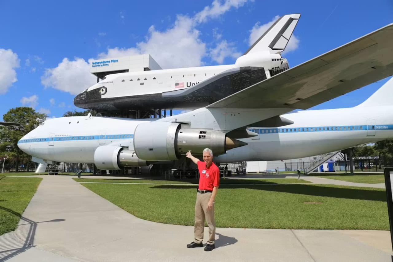 Space Center Houston Ticket - image 2