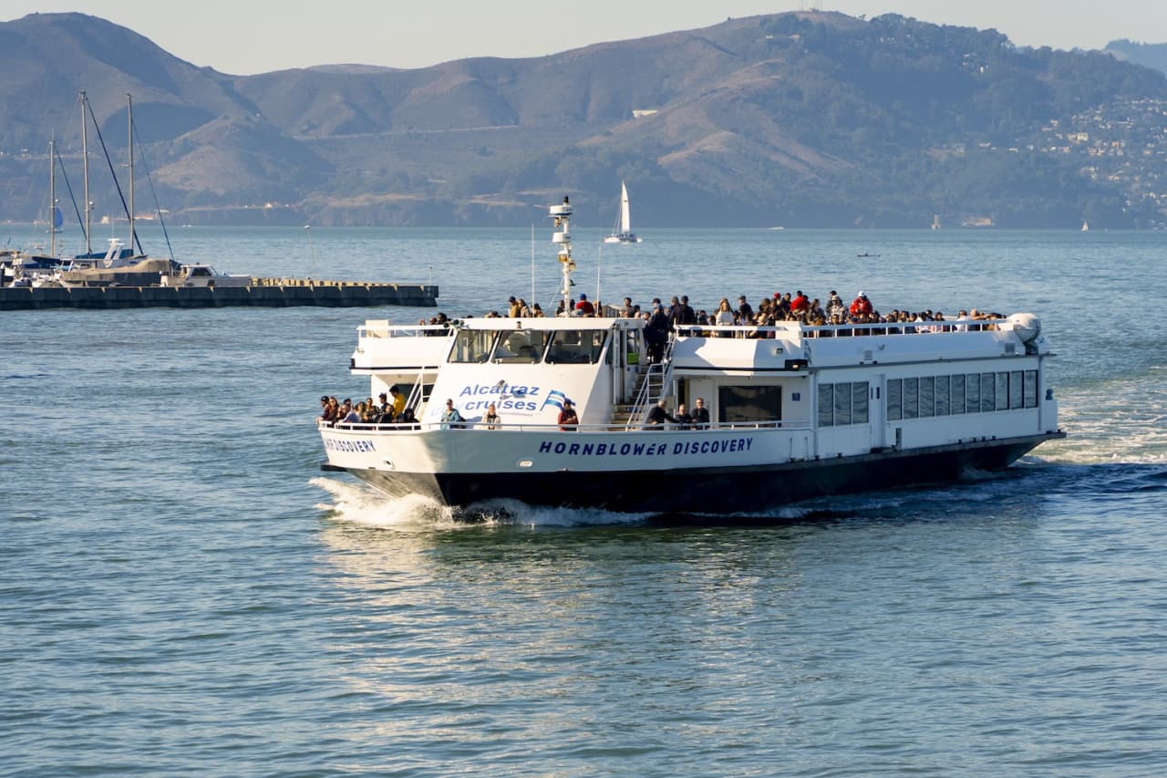 Official Alcatraz Island Admission Ticket + Roundtrip Ferry by Alcatraz City Cruises - image 10