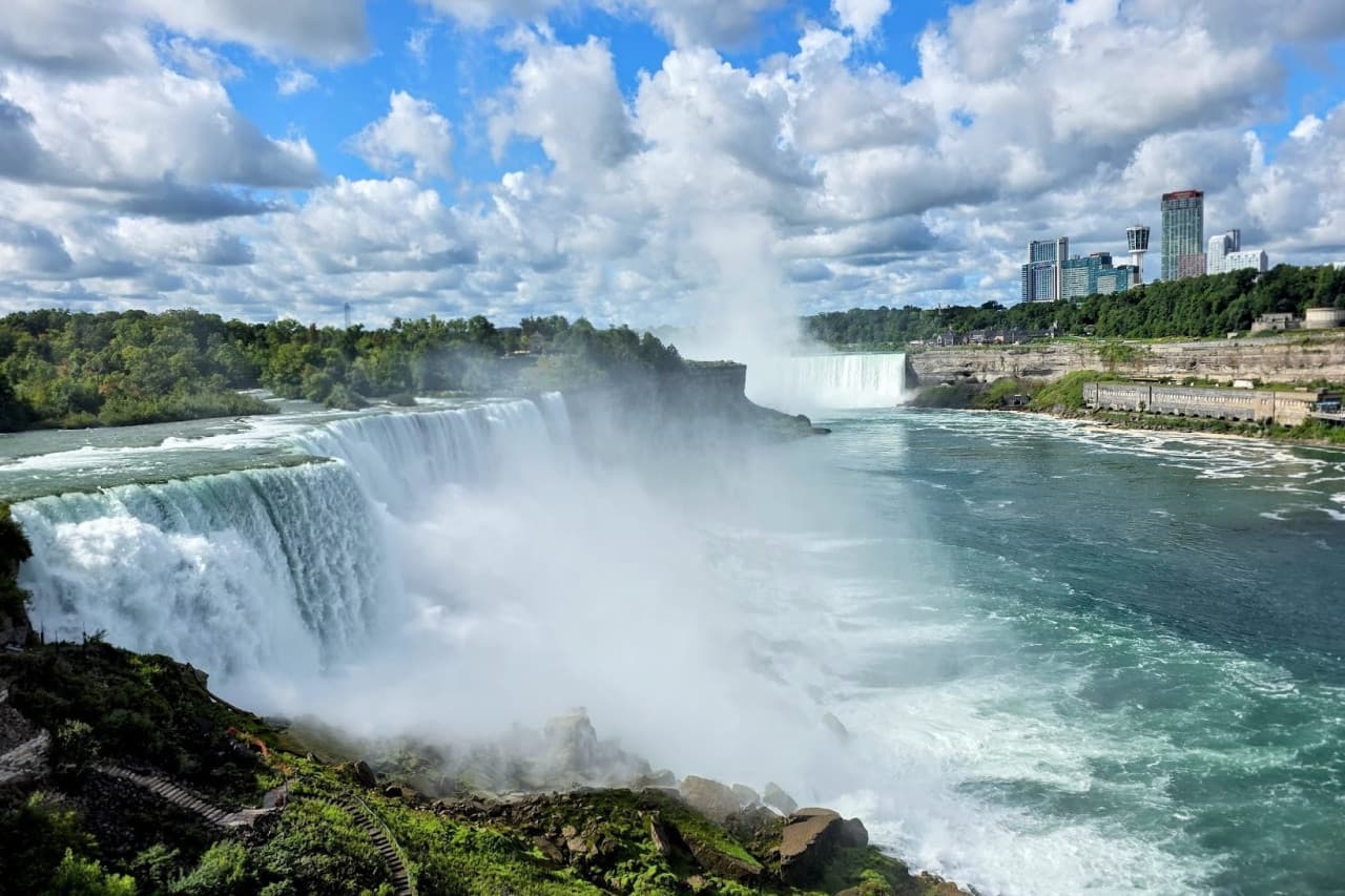 Cataratas del Niágara, EE. UU.: tour guiado y Maid of the Mist opcional - imagen principal