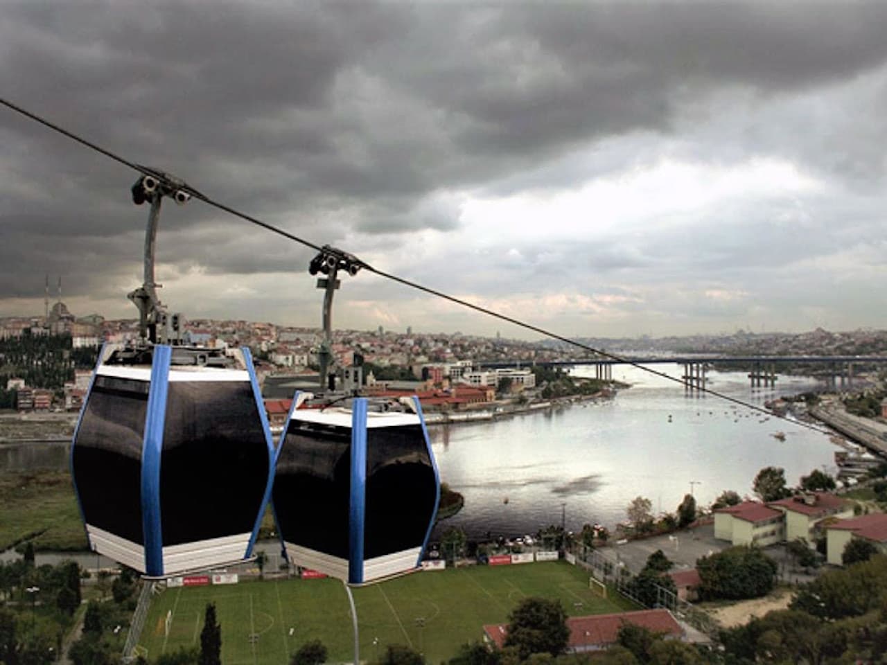 Istanbul Sightseeing Tour, Dolmabahce Palace and Bosphorus Cruise - image 5