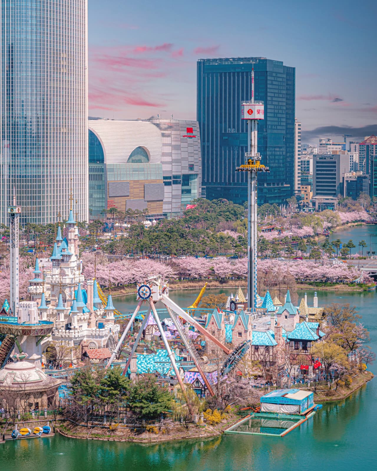 COMBO: Lotte World Adventure Seoul + Lotte World Aquarium + Seoul Sky Observatory Tickets - image 3