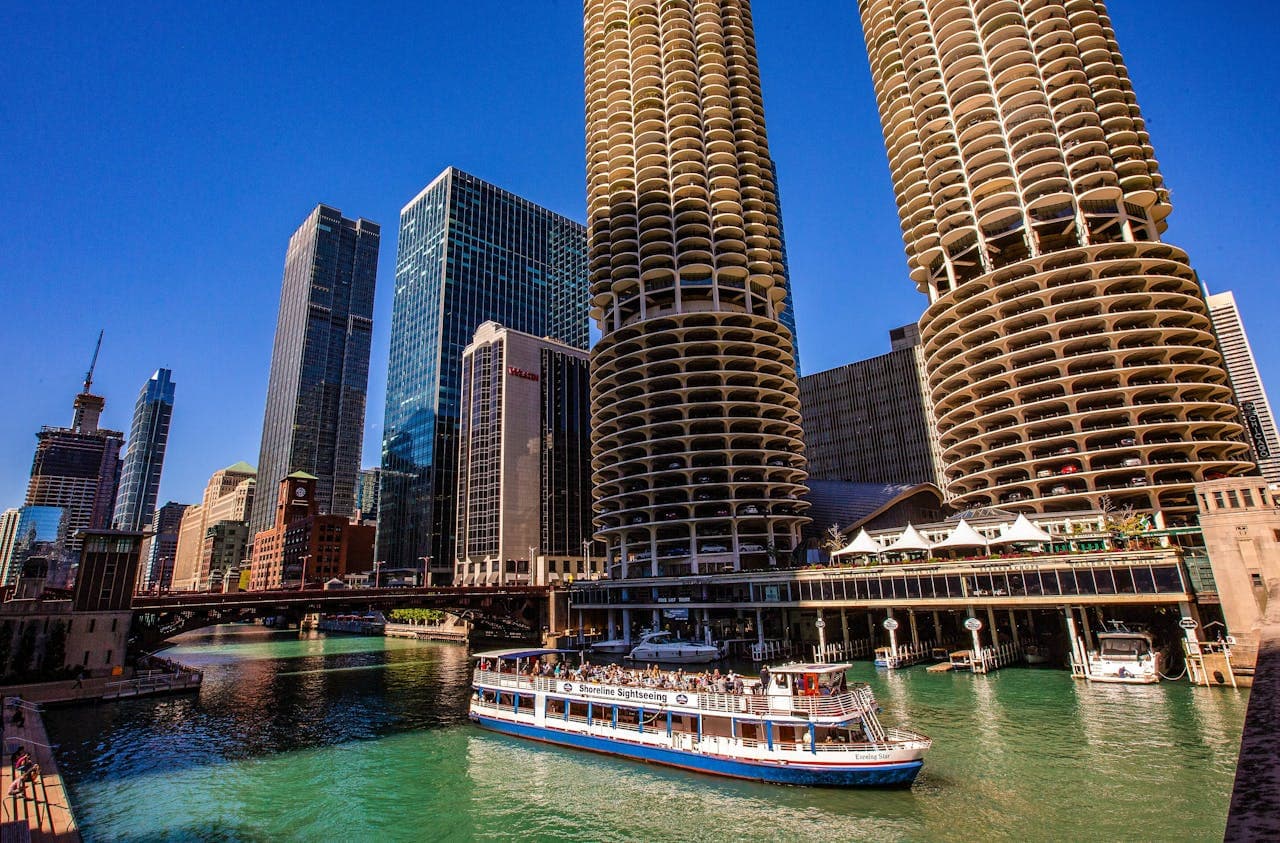 Chicago Architecture River Cruise Ticket - image 7