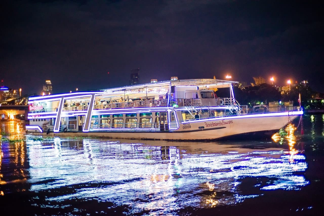 Chao Phraya Dinner Cruise aboard River Star Princess - imagen 2