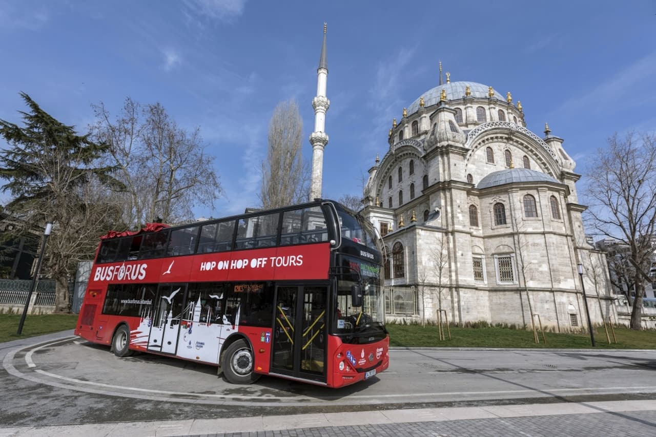 Istanbul Hop-On Hop-Off Bus Tour - main image