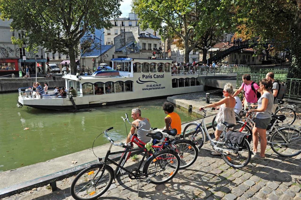 Canal Saint-Martin Cruise - image 2