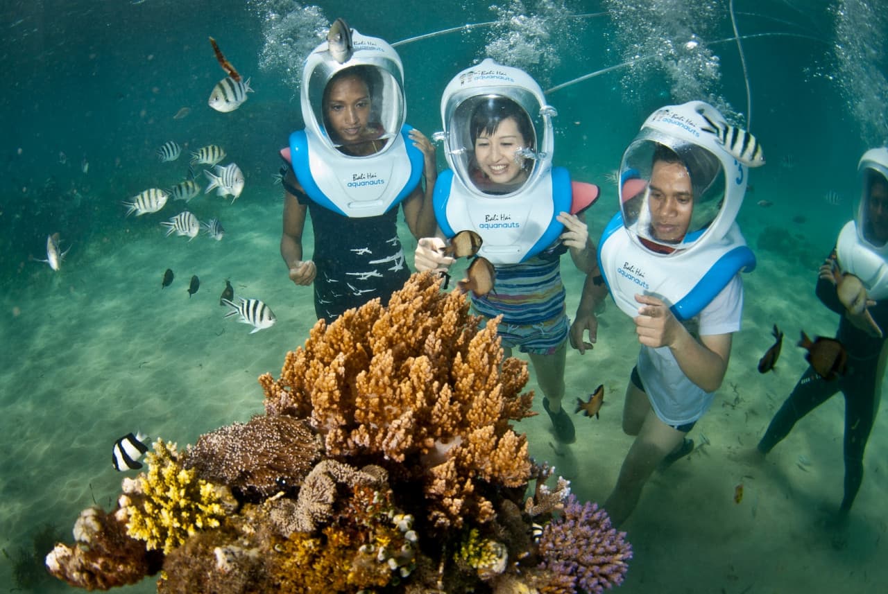 Nusa Lembongan Cruise by Bali Hai Cruises - image 6