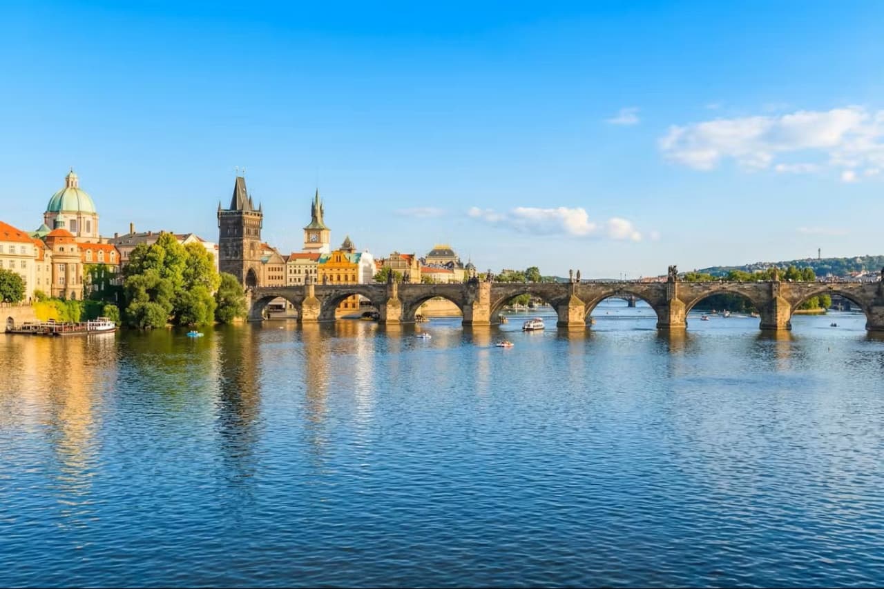 Charles Bridge Towers Ticket + Audio Guide - image 7