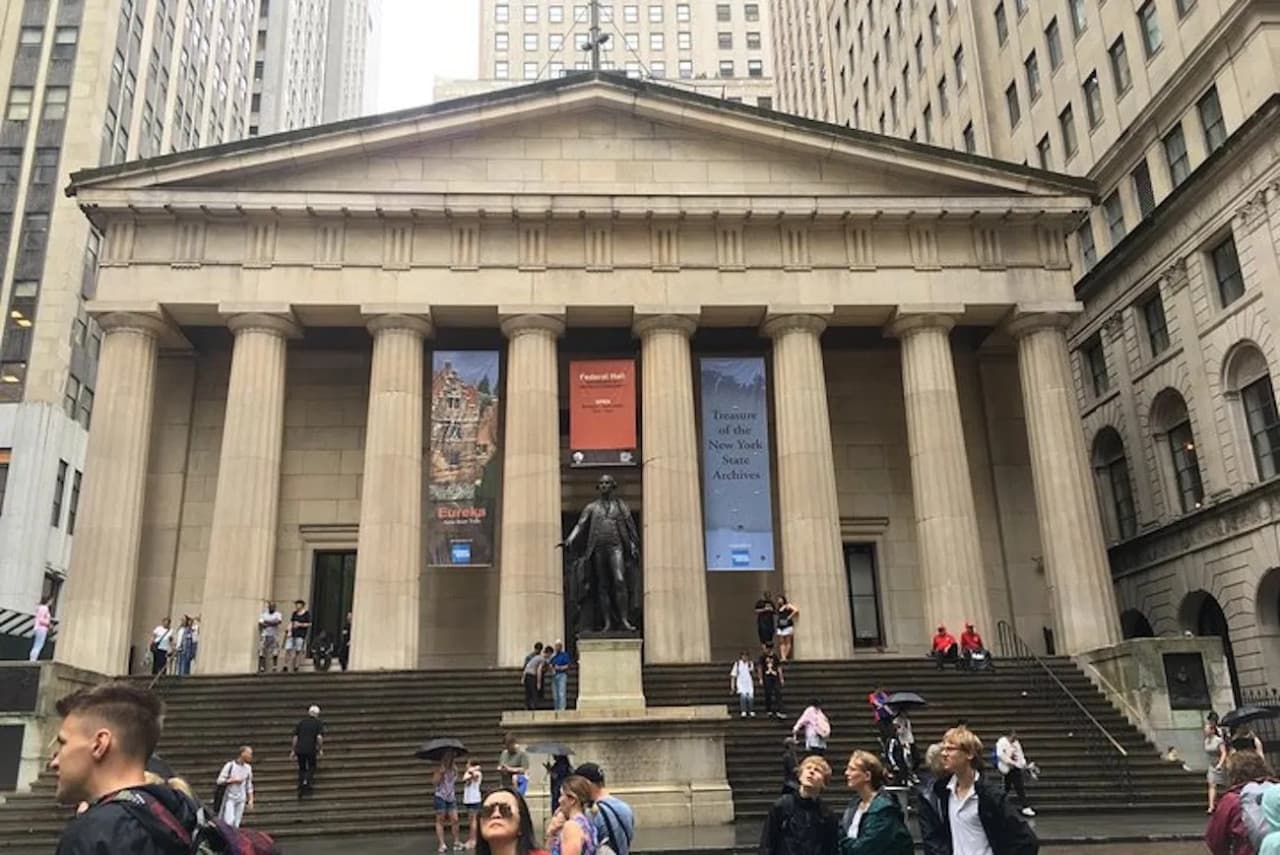 9/11 Memorial & Wall Street Walking Tour + Optional 9/11 Museum Admission - image 5