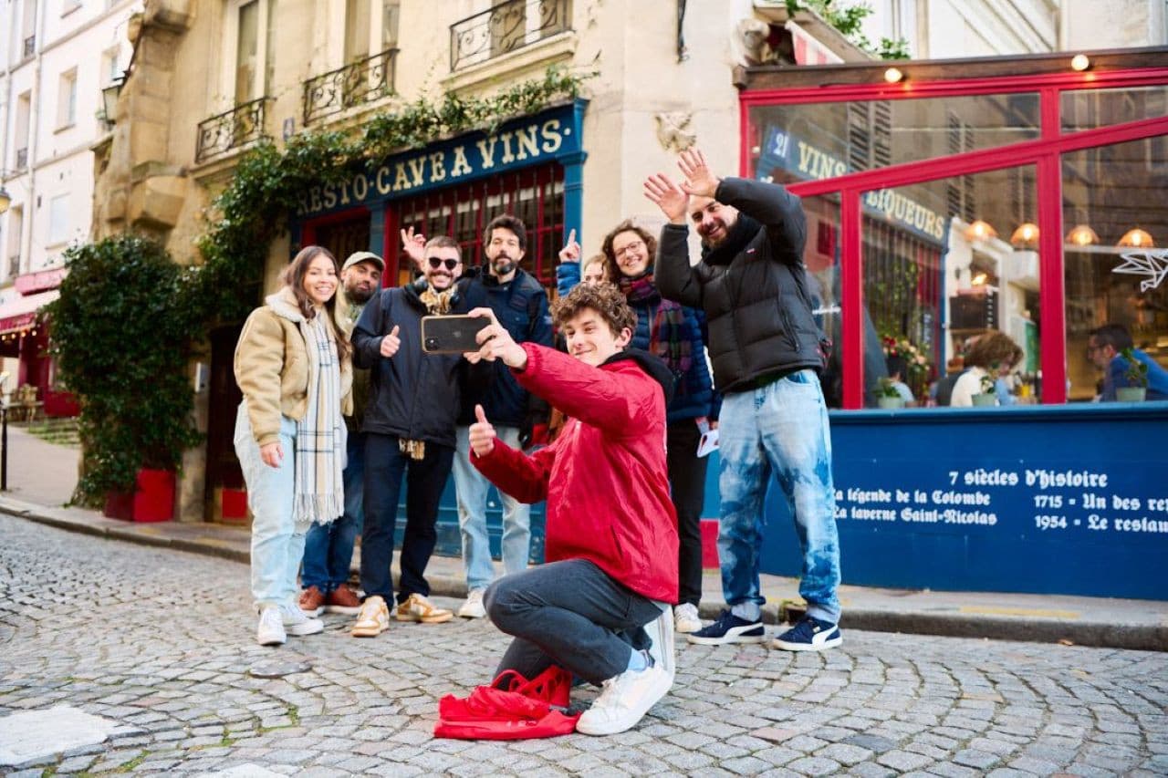 Notre Dame Cathedral Neighbourhood Guided Walking Tour - imagen 6