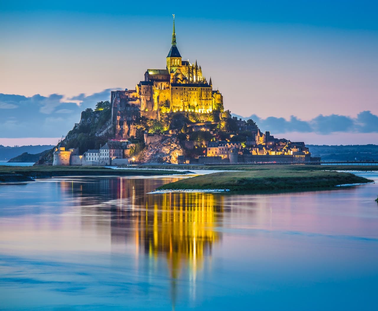 Mont-Saint-Michel Tour from Paris - image 4