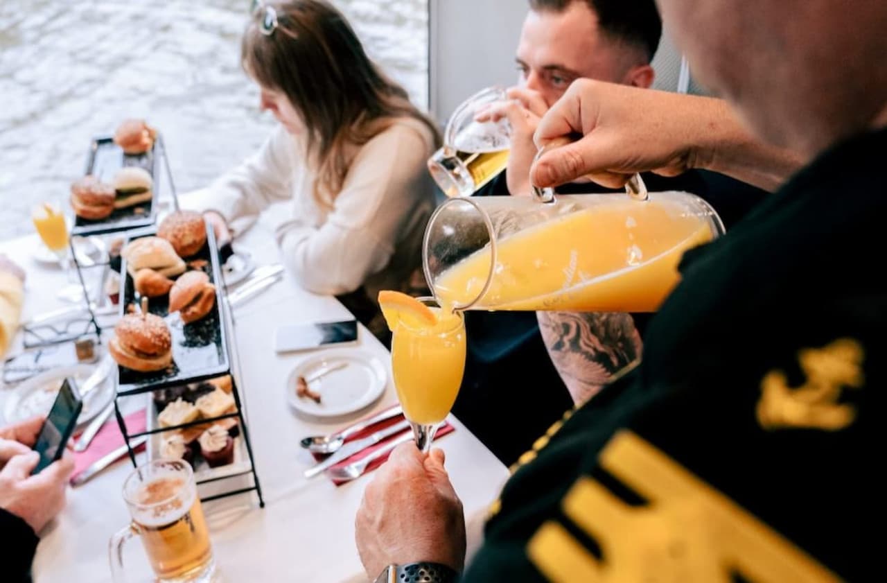 Spirit of Melbourne Bottomless Brunch Cruise on the Yarra River - image 3