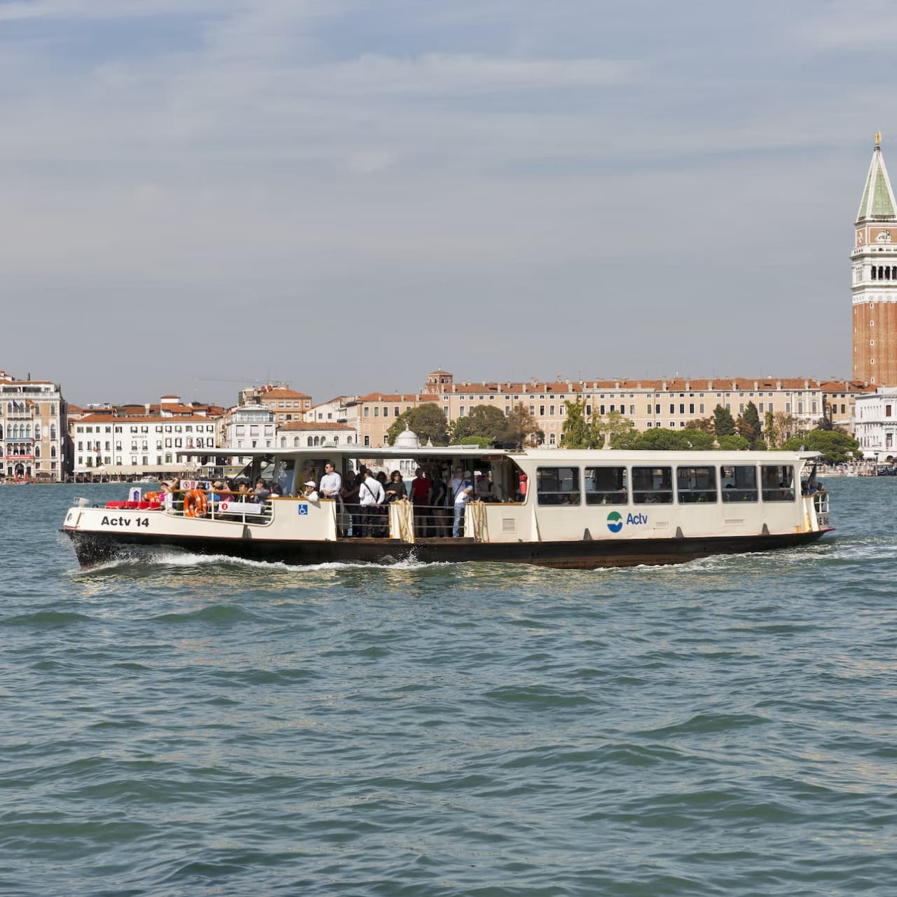 Vaporetto Pass: Venice Public Transport Ticket - image 3