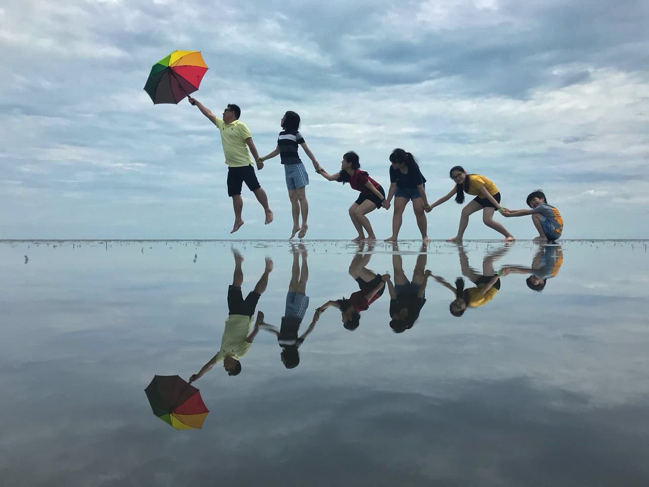 Sky Mirror and Sekinchan Paddy Field Tour from Kuala Lumpur - main image