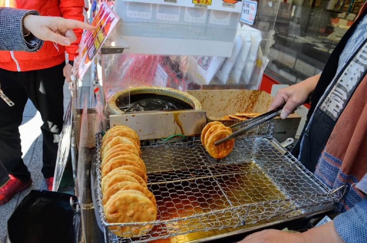 Tokyo Family Food Tour in Asakusa and Sensoji - imagen 7