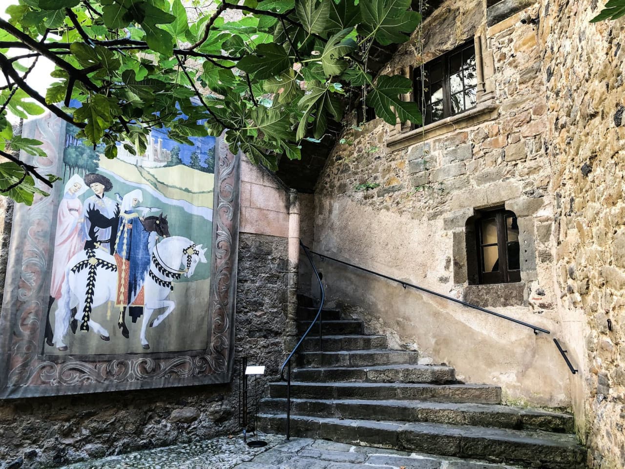 Entrada al Castillo Gala Dalí - imagen 4