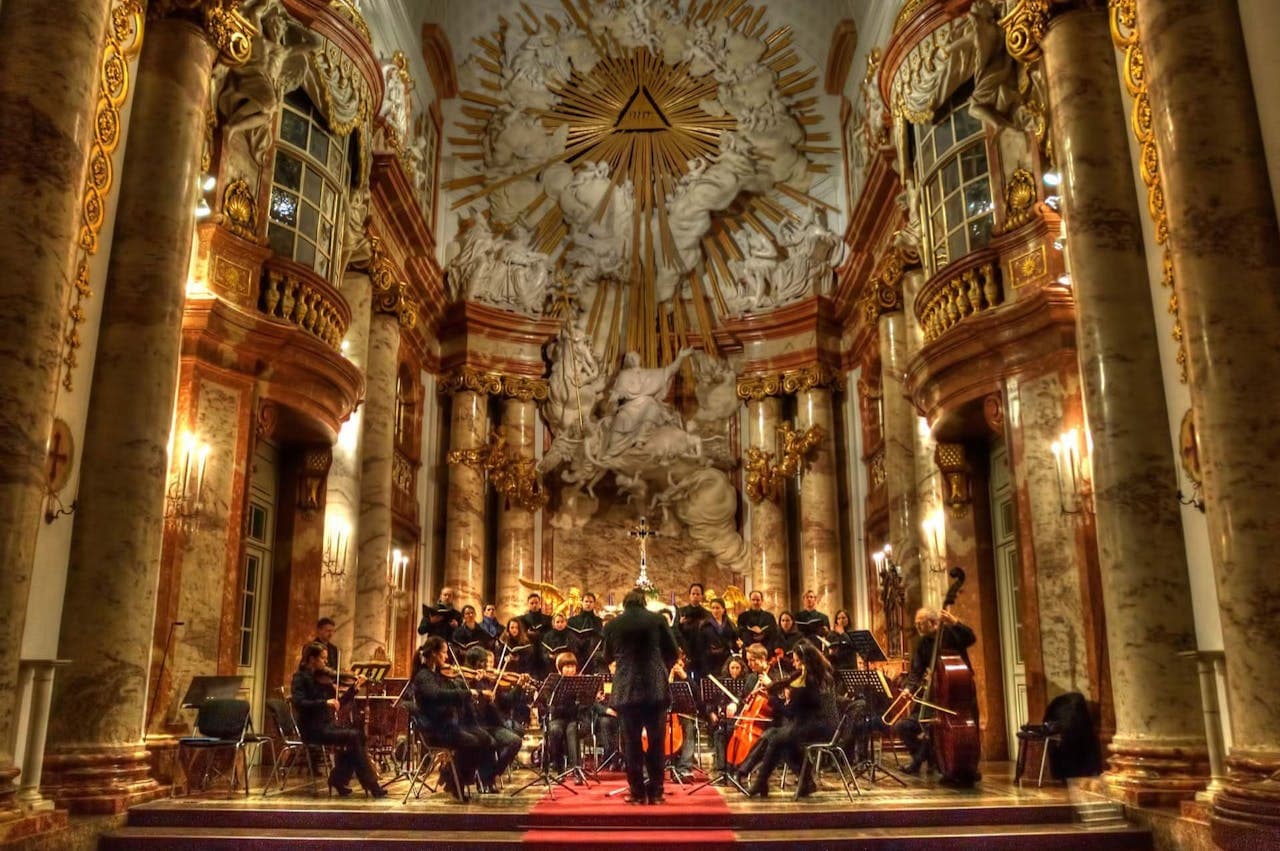 Vivaldi's Four Seasons Concert at St. Charles Church - imagen 2