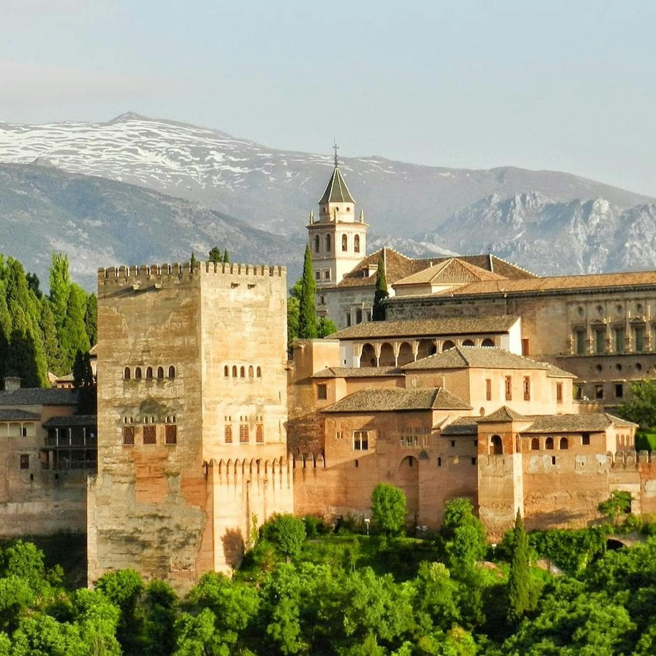 Entrada a la Alhambra - imagen principal