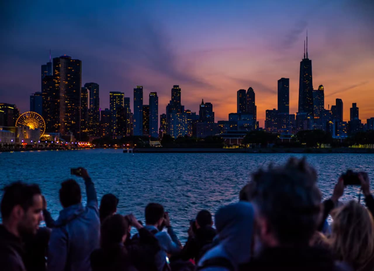 Lake Michigan and Chicago River Cruise Ticket - image 11