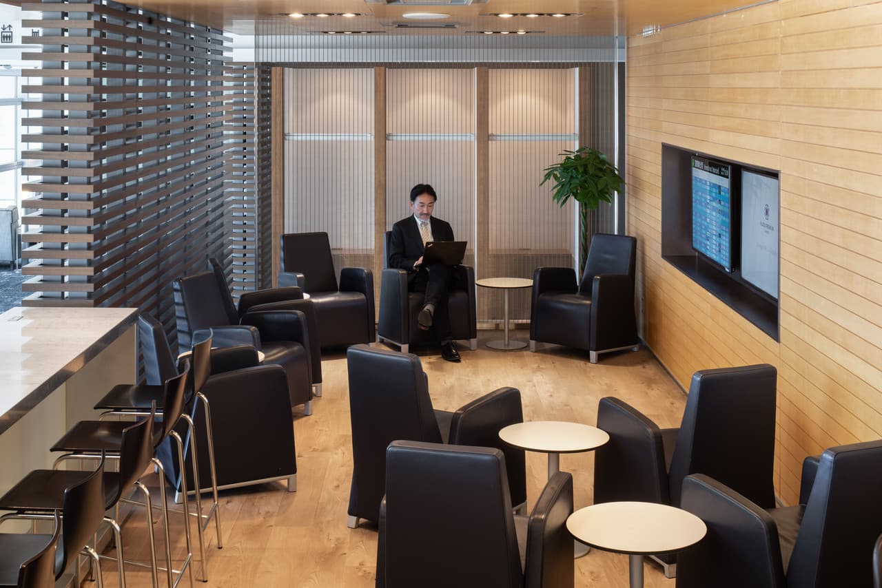 Plaza Premium Lounge - Nagoya Chubu Centrair International Airport Terminal 1 - image 4