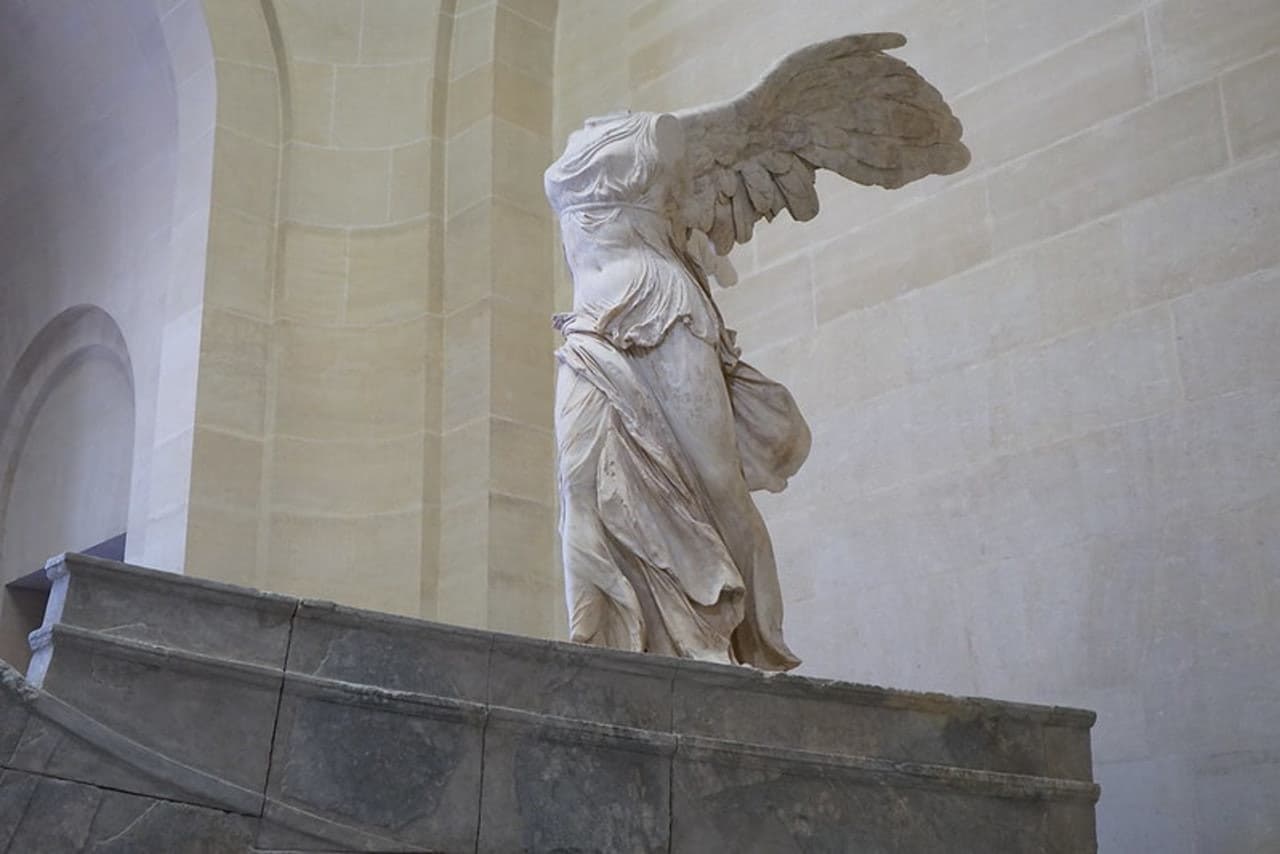 Entrada al Museo del Louvre - imagen 3