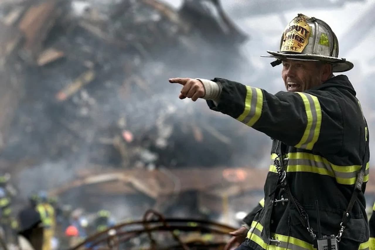 9/11 Memorial & Wall Street Walking Tour + Optional 9/11 Museum Admission - image 10