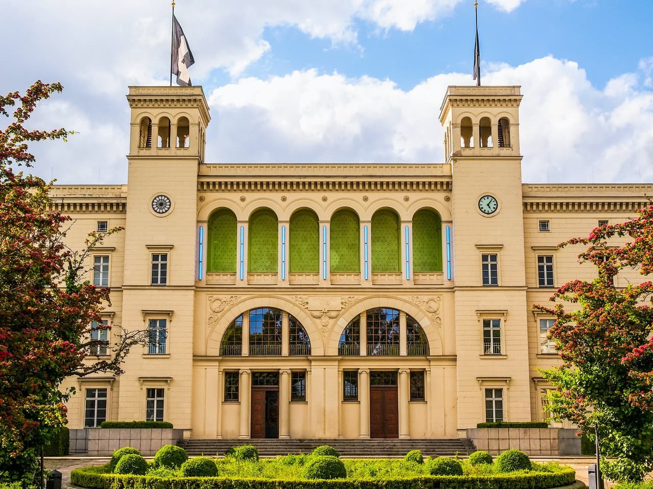 Hamburger Bahnhof – Museum of Contemporary Art: Skip The Line - main image