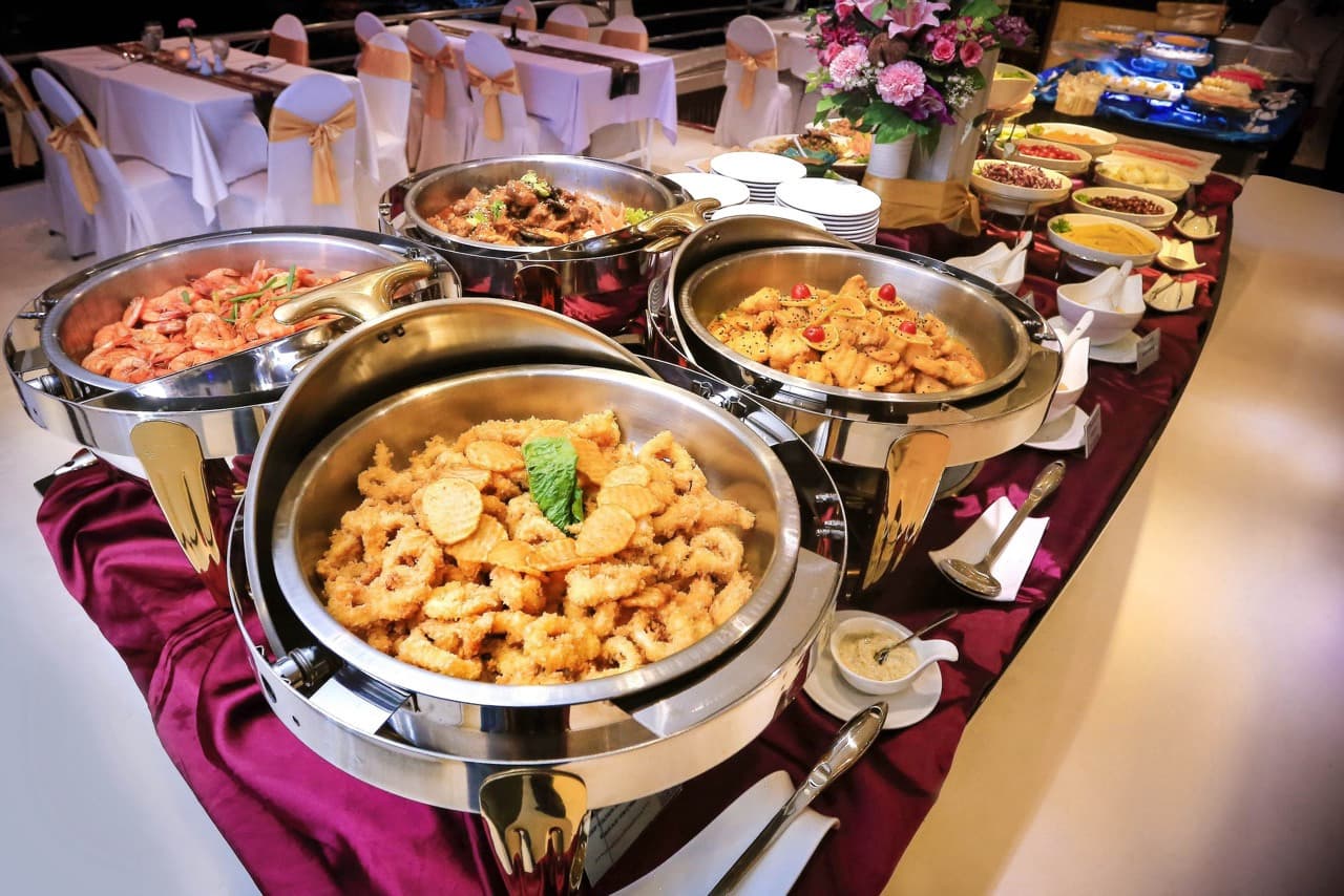 Chao Phraya Dinner Cruise aboard River Star Princess - image 9