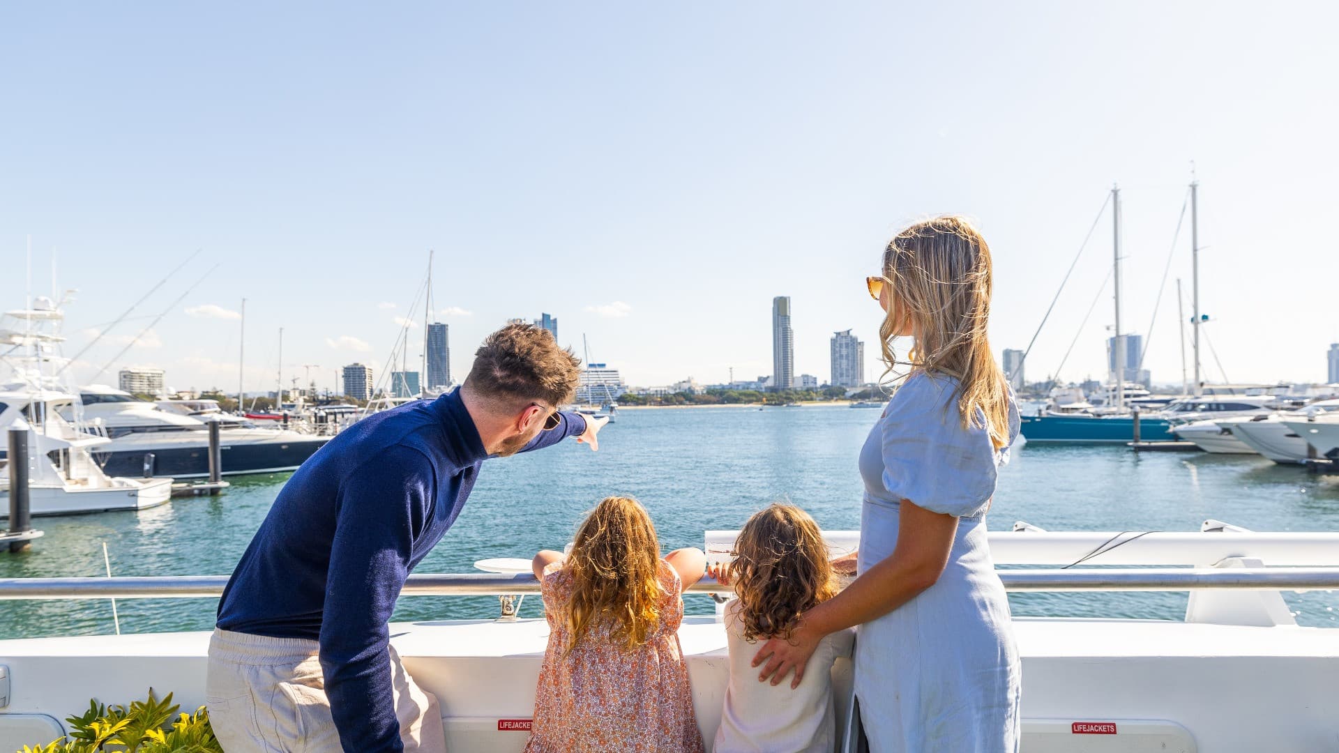 Gold Coast Sea World Cruises Buffet Lunch Cruise departing from Surfers Paradise - image 6