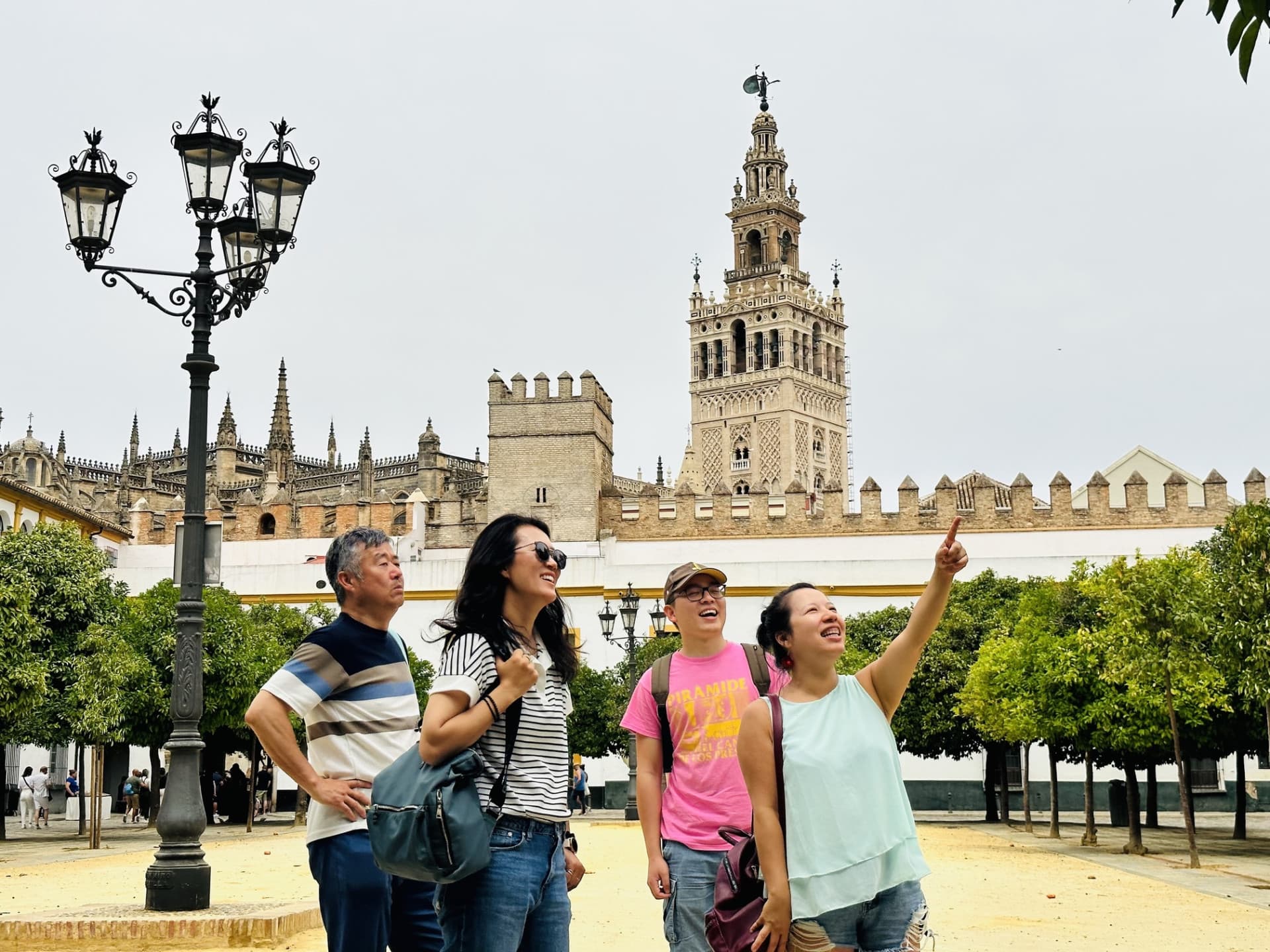 Royal Alcazar of Seville Guided Tour - image 2