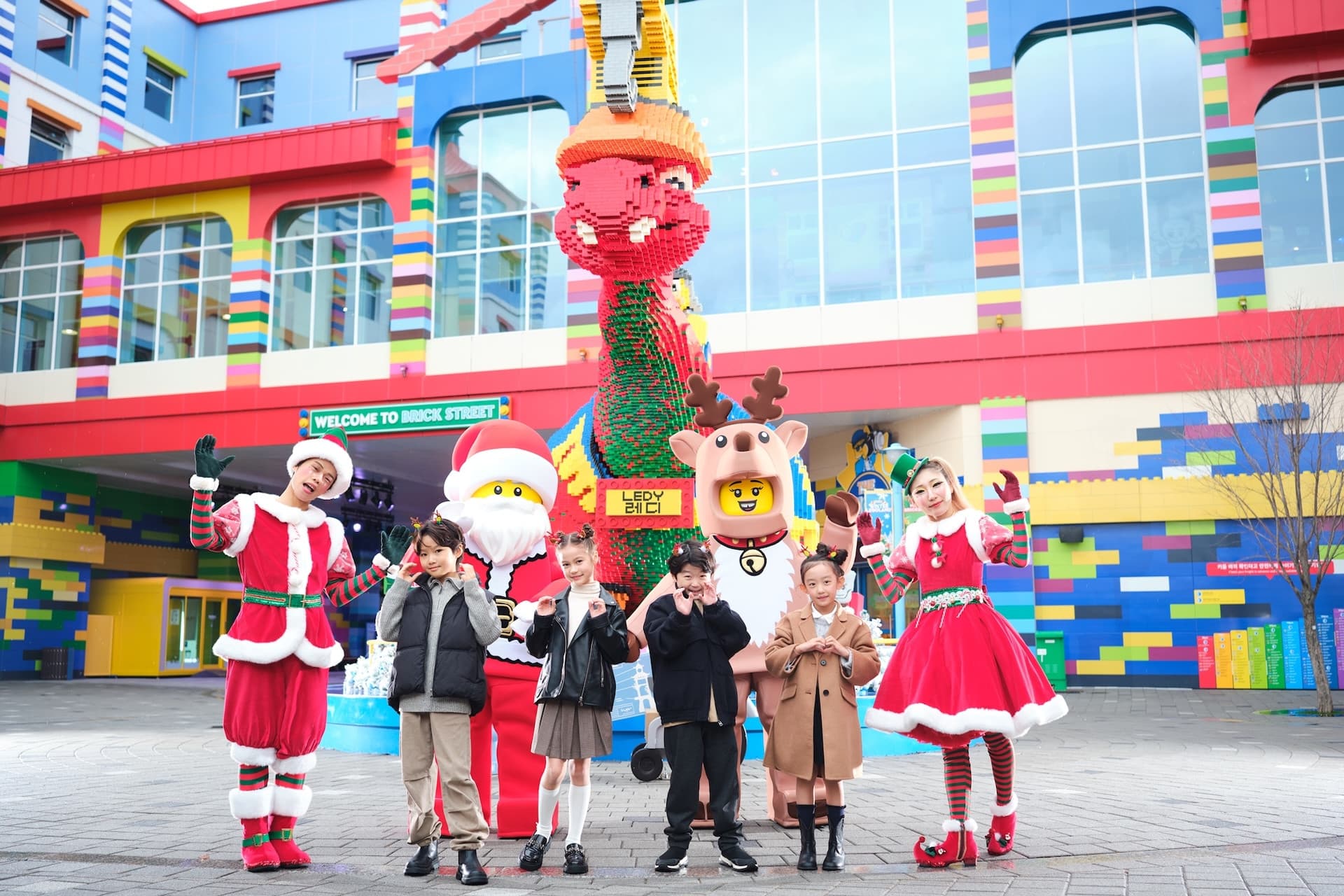 LEGOLAND Korea Resort Ticket - image 8