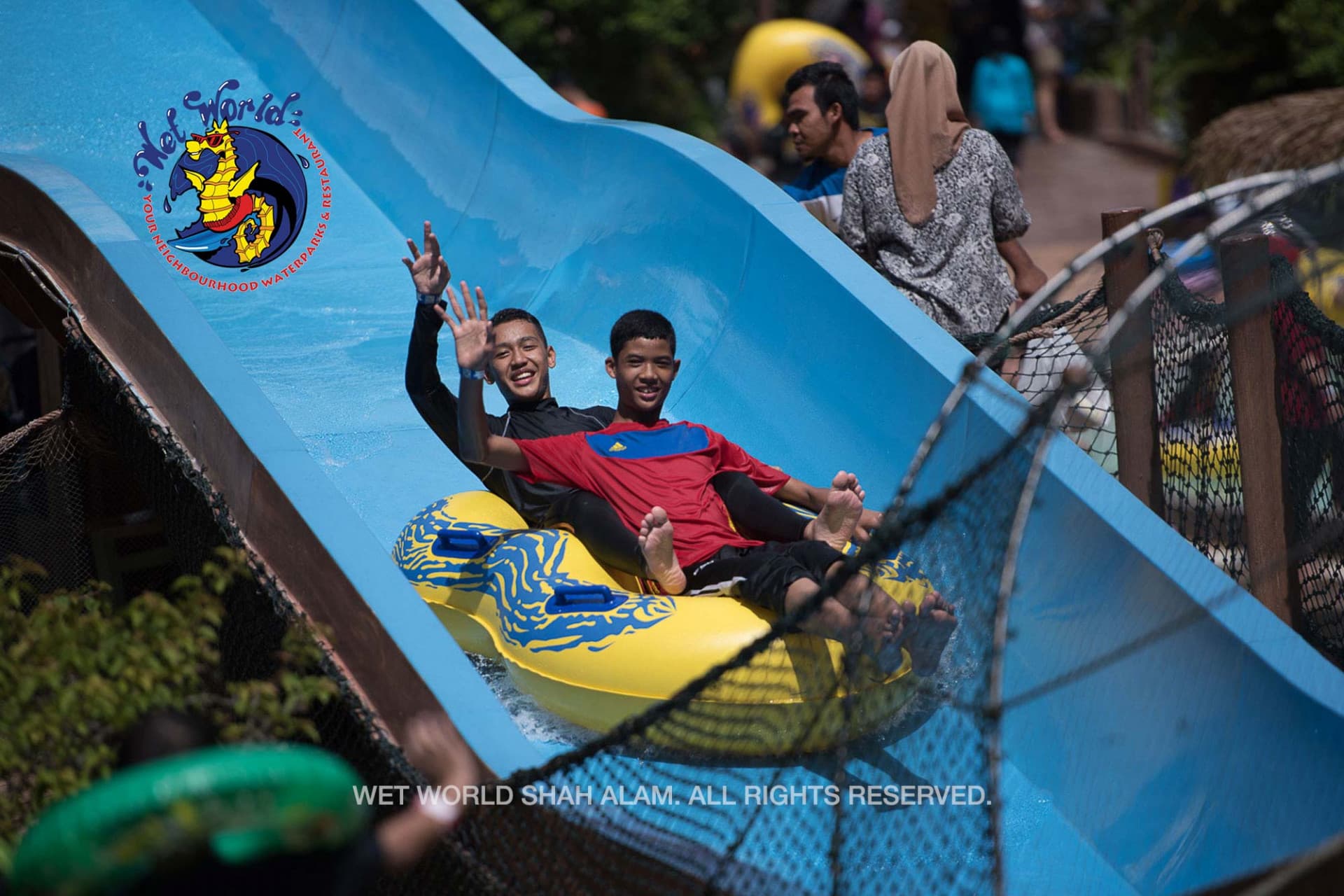 Wet World Shah Alam Waterpark - image 3