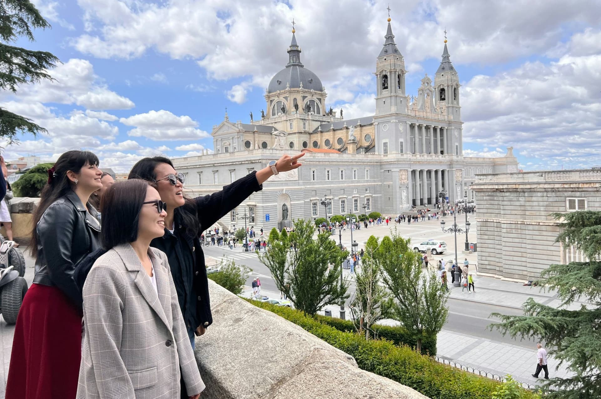 Madrid: tour a pie vespertino de 1,5 horas - imagen principal