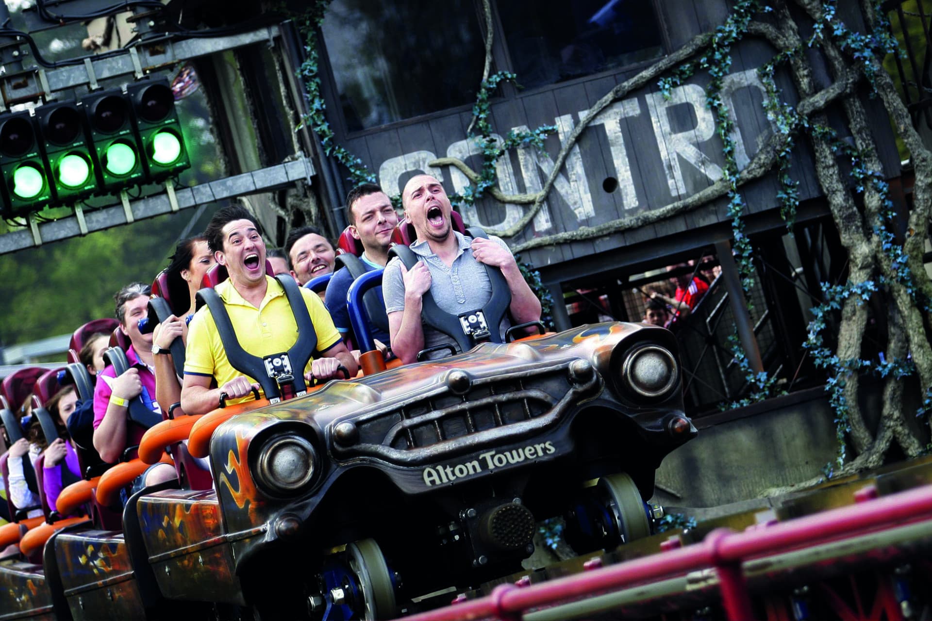 Alton Towers Ticket - image 9