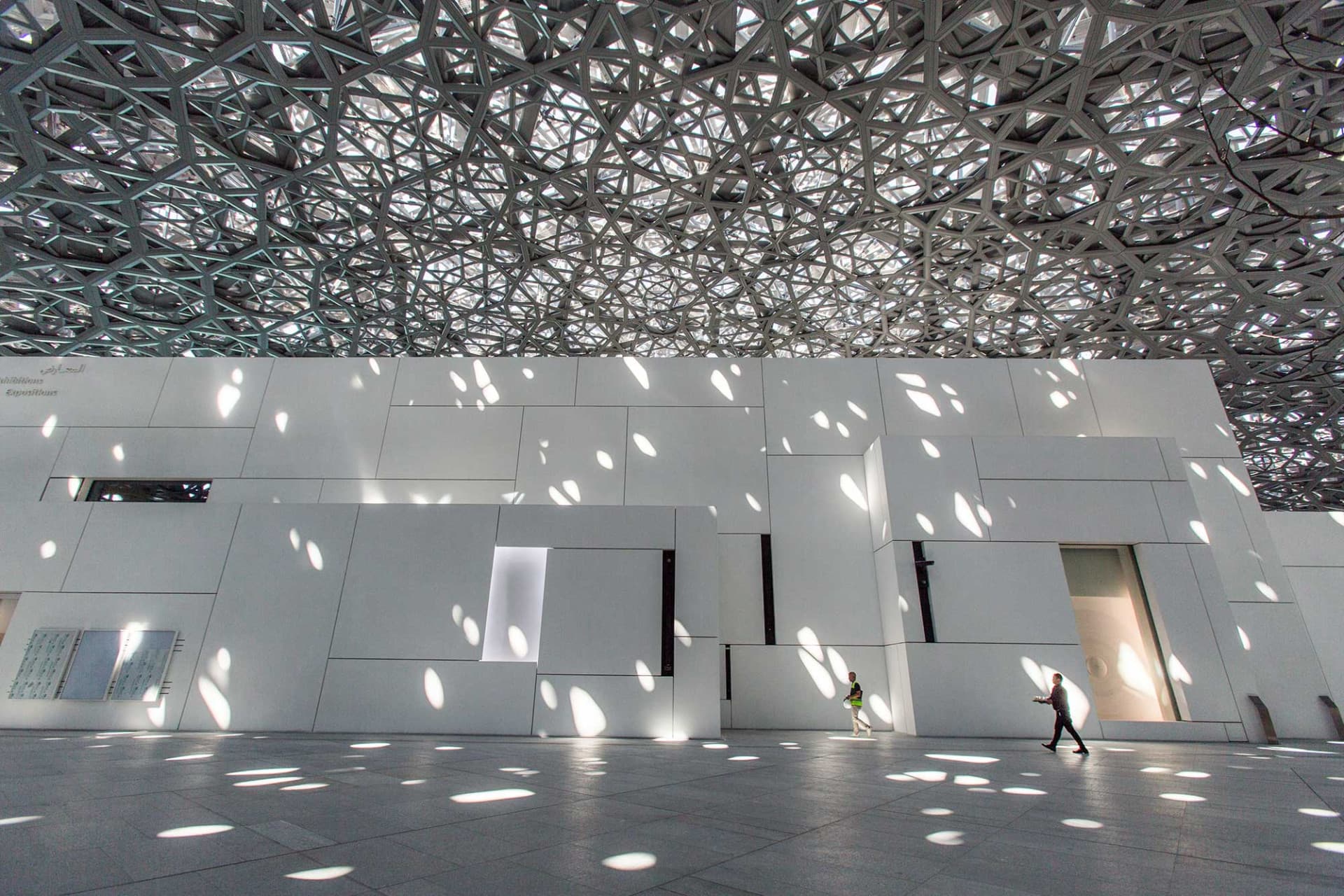 COMBO: Louvre Abu Dhabi Ticket + Big Bus Abu Dhabi Hop-on Hop-off Bus Tour - imagen 5