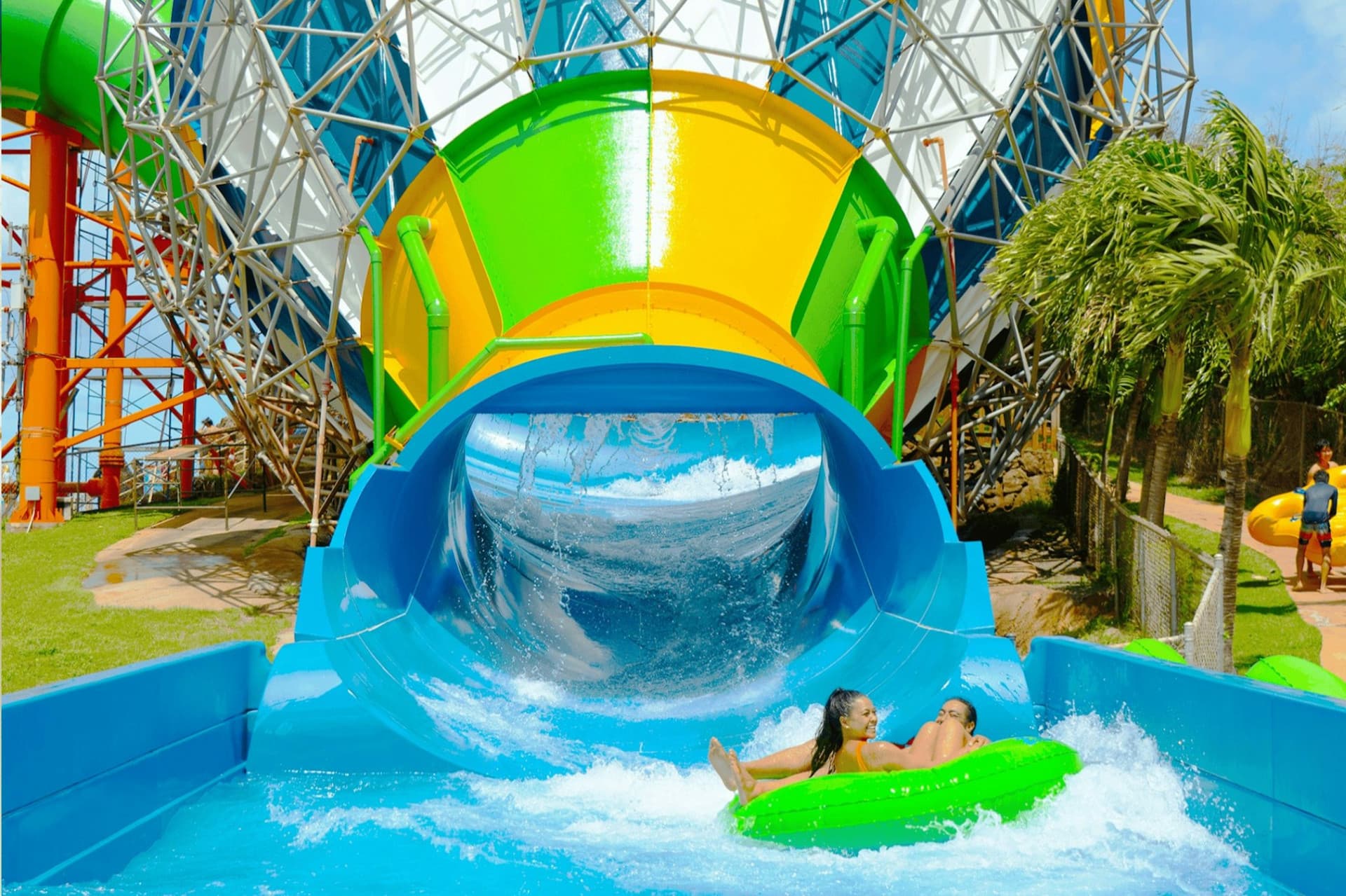 Hawái: entrada a Wet 'n' Wild + transporte desde Waikiki - imagen 2