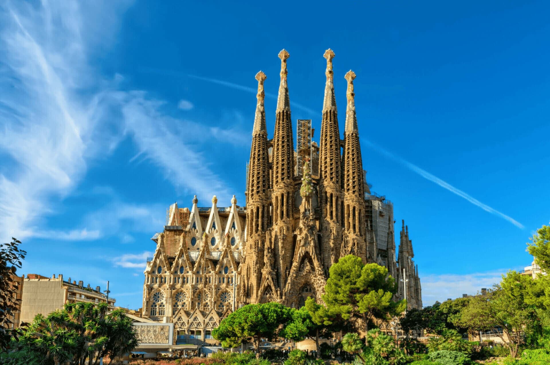 Barcelona Self-Guided Audio Tour: Sagrada Familia, Park Guell, Casa Batllo - image 3