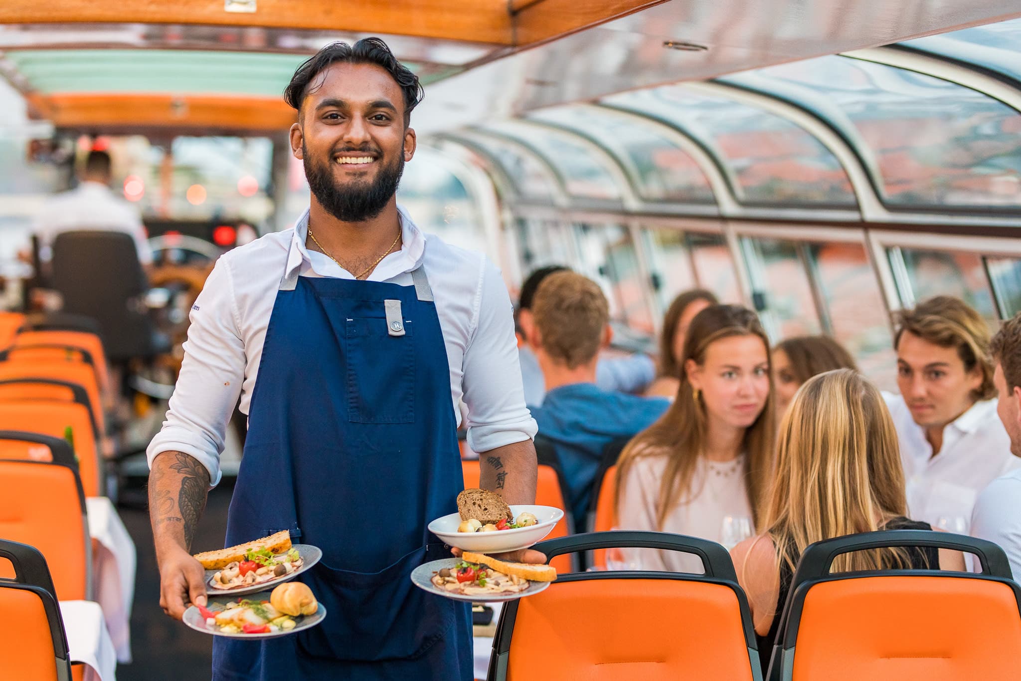 Amsterdam Canal Cruise with 4-Course Dinner - image 6