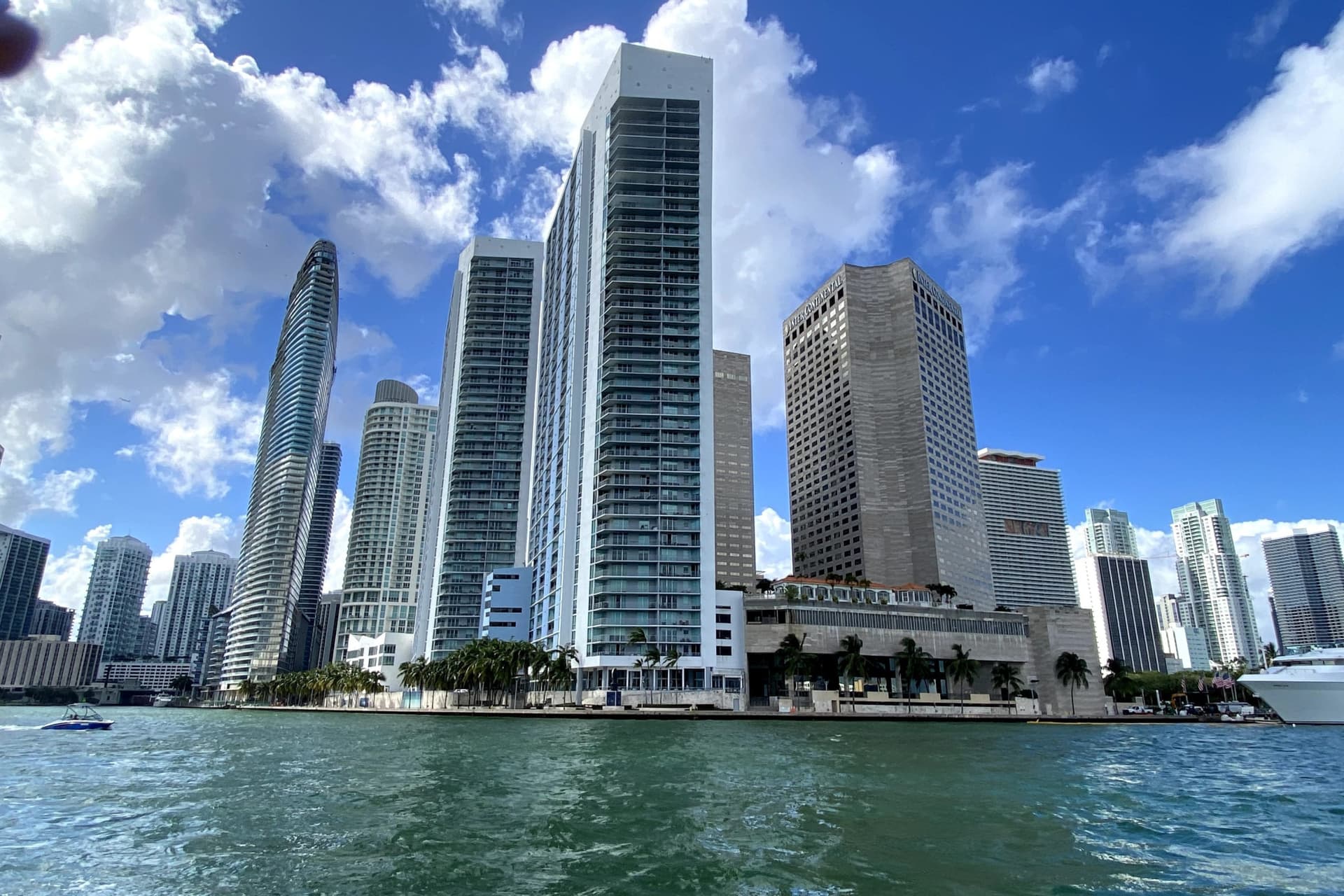 Water Taxi between Bayside Marketplace & South Beach - image 6