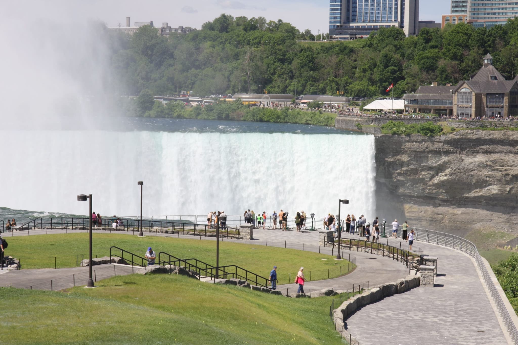 Niagara Falls, USA: Guided Tour & Optional Maid of the Mist - image 8