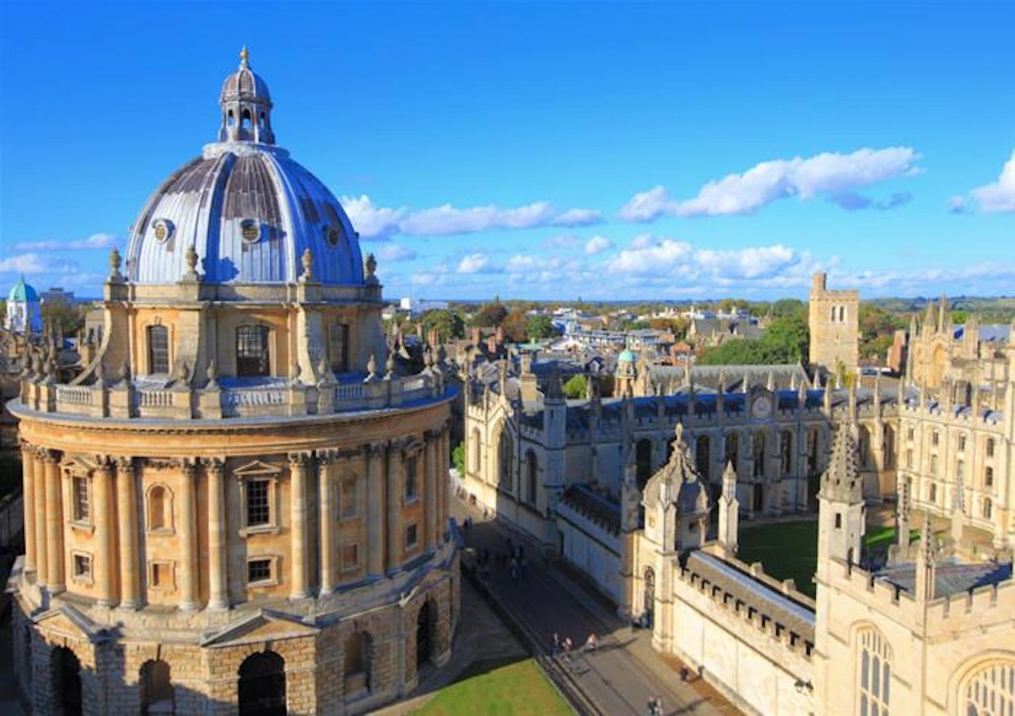 Oxford, Stratford-upon-Avon, Cotswolds, and Warwick Castle Tour from London - main image
