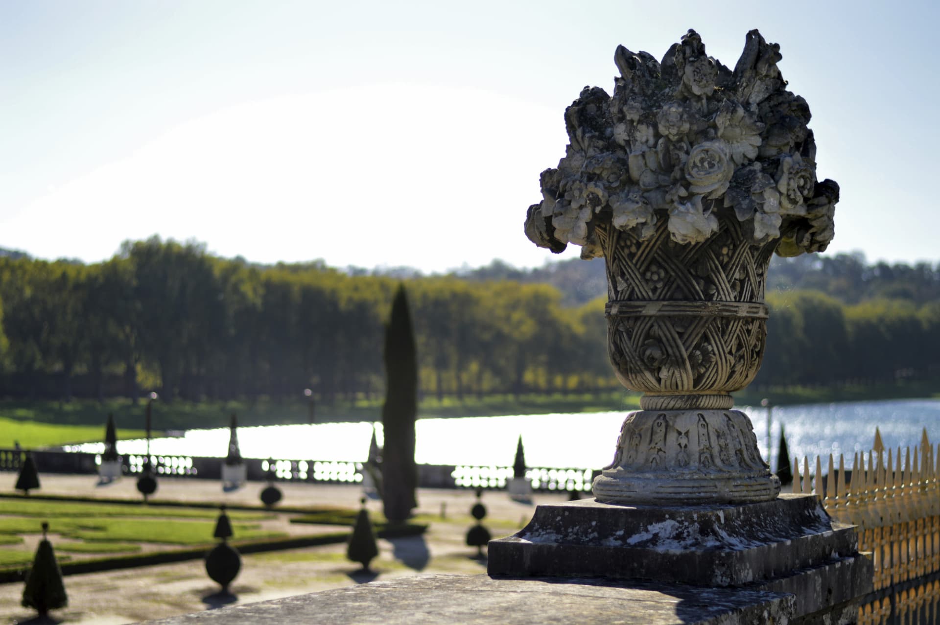 Palace of Versailles Audio-Guided Tour with Round Trip Transfers from Paris - image 10