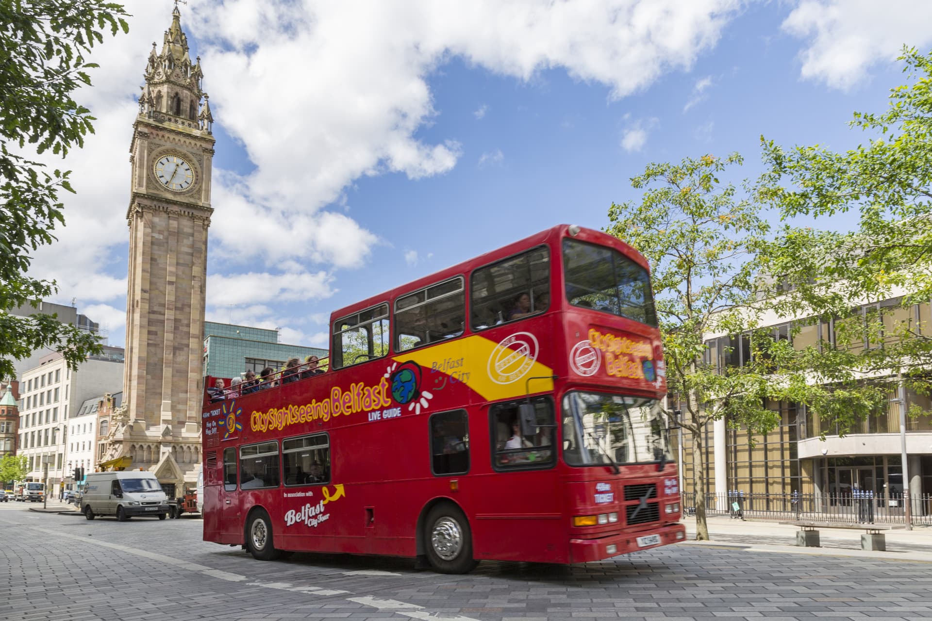 Tour en autobús Hop-on Hop-off City Sightseeing Belfast - imagen principal